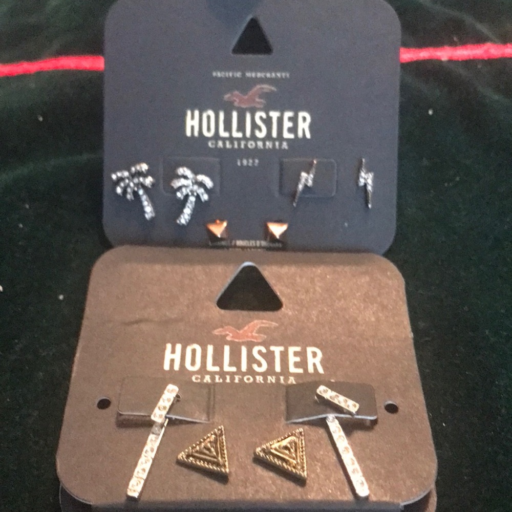 NWT 5 pairs of Hollister earrings (Sku 117)